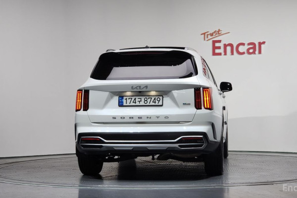 2022 Kia Sorento с пробегом 46 263 км