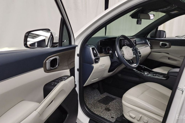 2022 Kia Sorento с пробегом 46 263 км