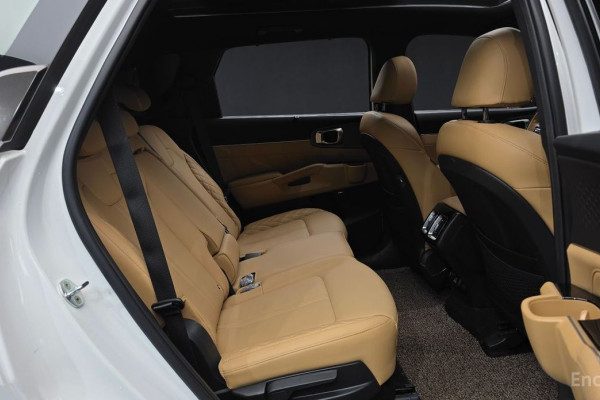 2022 Kia Sorento с пробегом 53 658 км