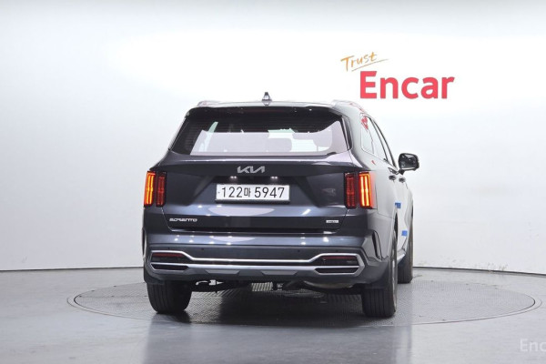 2022 Kia Sorento с пробегом 58 916 км