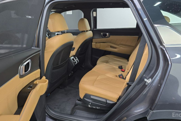 2022 Kia Sorento с пробегом 58 916 км