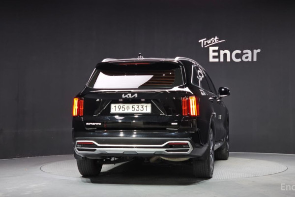 2022 Kia Sorento с пробегом 54 924 км