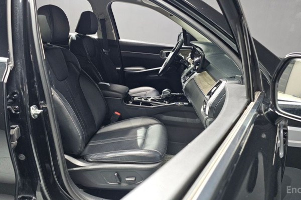 2022 Kia Sorento с пробегом 54 924 км