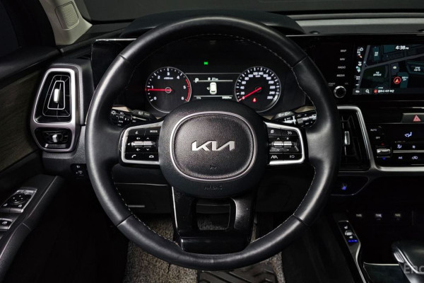 2022 Kia Sorento с пробегом 54 924 км