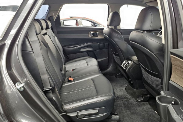 2021 Kia Sorento с пробегом 56 454 км