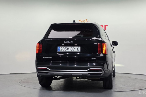 2022 Kia Sorento с пробегом 45 879 км
