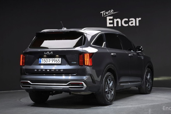 2022 Kia Sorento с пробегом 42 731 км