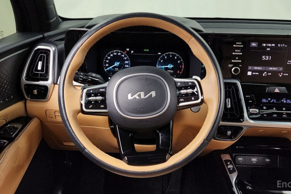 2022 Kia Sorento с пробегом 56 722 км