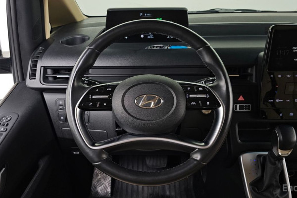 2022 Hyundai Staria с пробегом 48 618 км