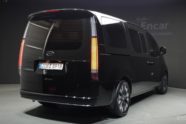 2022 Hyundai Staria с пробегом 65 557 км