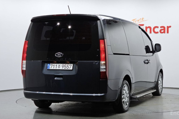 2022 Hyundai Staria с пробегом 31 192 км