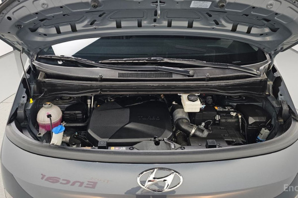 2022 Hyundai Staria с пробегом 31 192 км