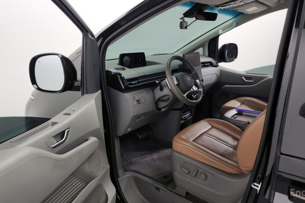 2021 Hyundai Staria с пробегом 30 795 км