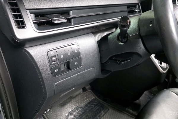 2022 Hyundai Staria с пробегом 75 645 км