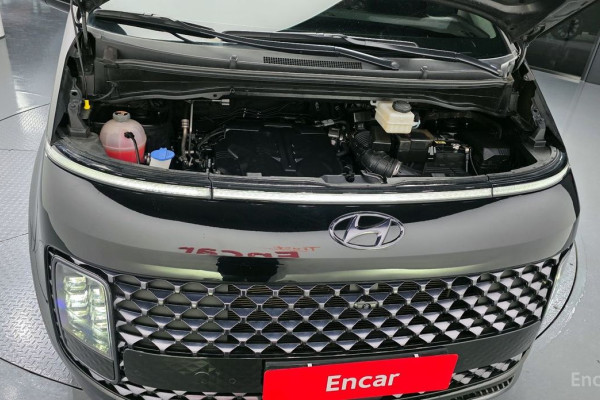 2022 Hyundai Staria с пробегом 142 433 км