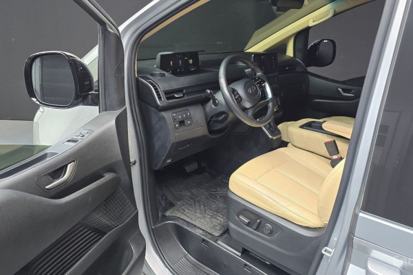 2022 Hyundai Staria с пробегом 57 682 км