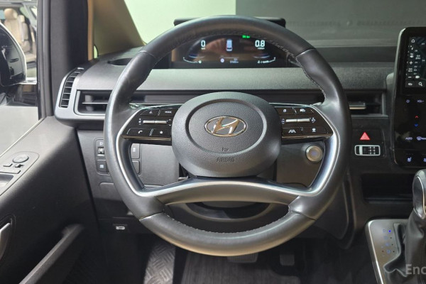 2022 Hyundai Staria с пробегом 57 682 км