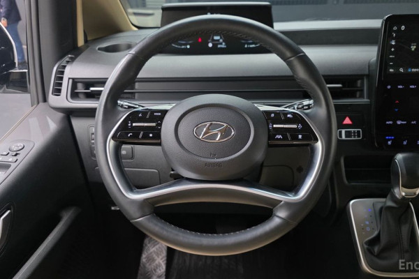 2022 Hyundai Staria с пробегом 39 742 км
