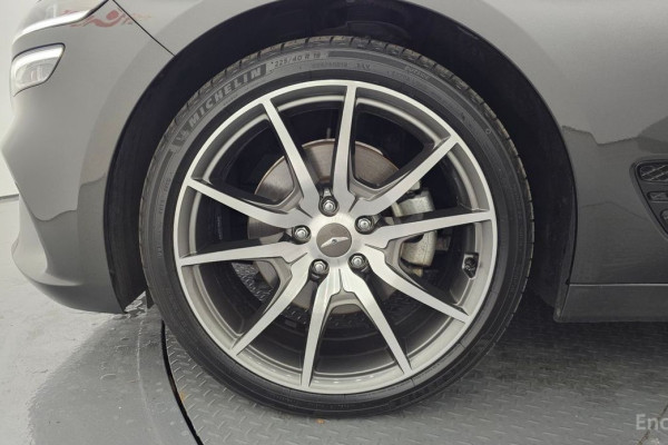 2022 Genesis G70 с пробегом 38 808 км