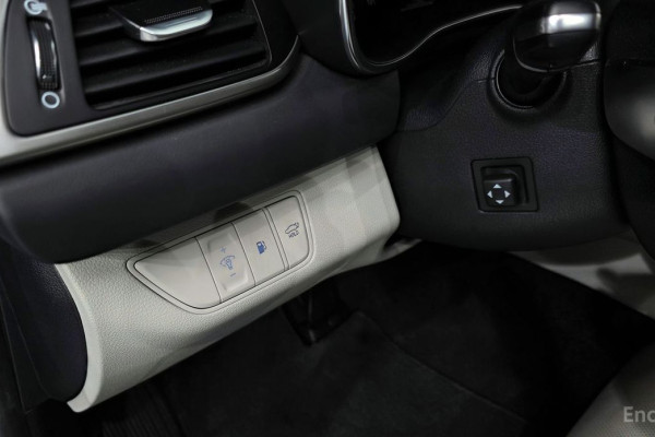 2022 Genesis G70 с пробегом 29 088 км