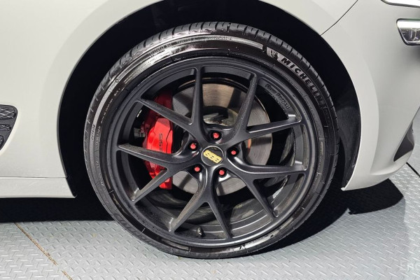 2023 Genesis G70 с пробегом 26 001 км