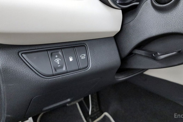 2023 Genesis G70 с пробегом 71 729 км