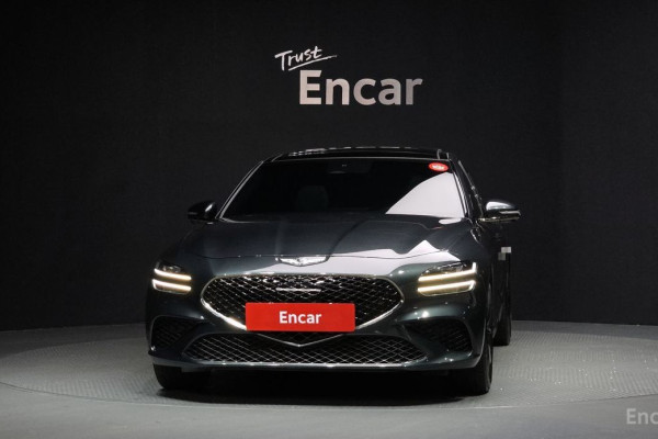 2022 Genesis G70 с пробегом 72 937 км