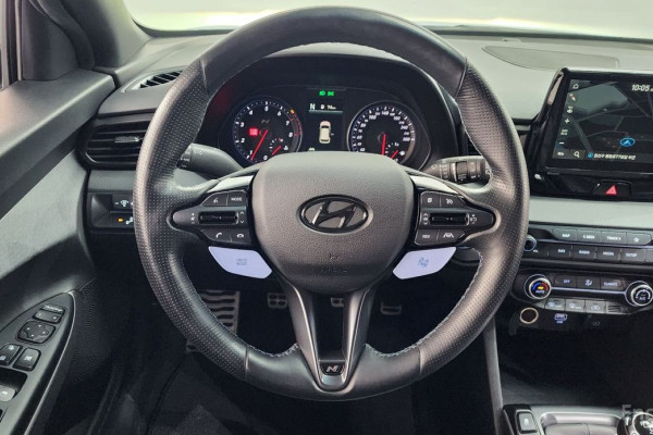 2021 Hyundai Veloster с пробегом 32 439 км