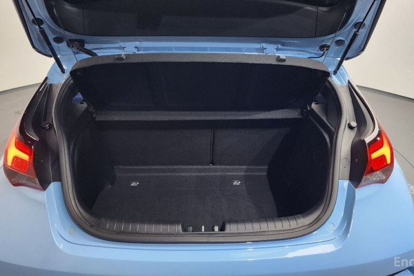 2021 Hyundai Veloster с пробегом 32 439 км