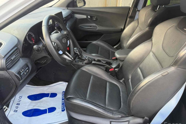 2021 Hyundai Veloster с пробегом 40 779 км