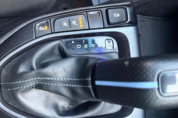 2021 Hyundai Veloster с пробегом 40 779 км