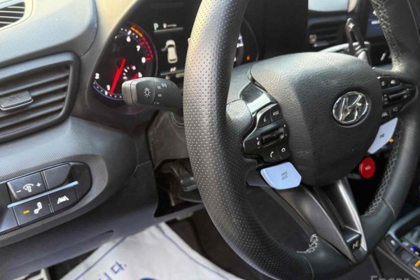 2021 Hyundai Veloster с пробегом 40 779 км