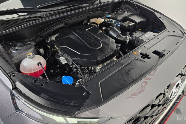 2021 Hyundai Santa Fe с пробегом 12 442 км