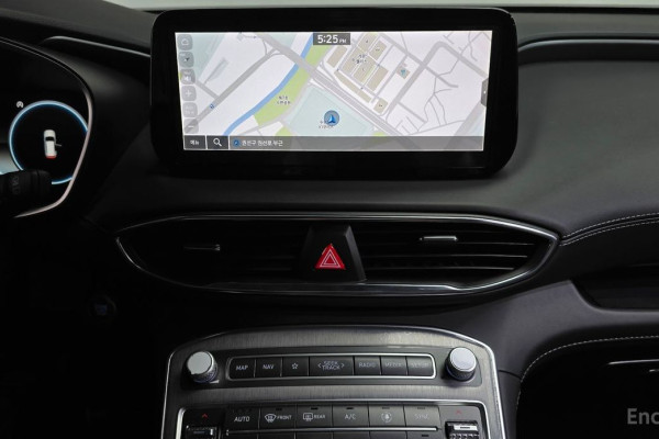 2021 Hyundai Santa Fe с пробегом 12 442 км