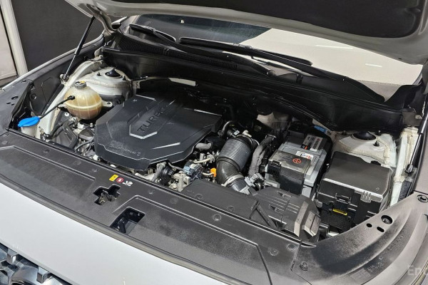 2021 Hyundai Santa Fe с пробегом 123 478 км