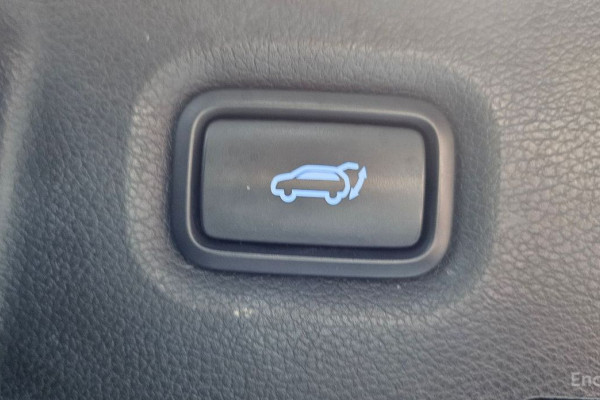 2021 Hyundai Santa Fe с пробегом 123 478 км