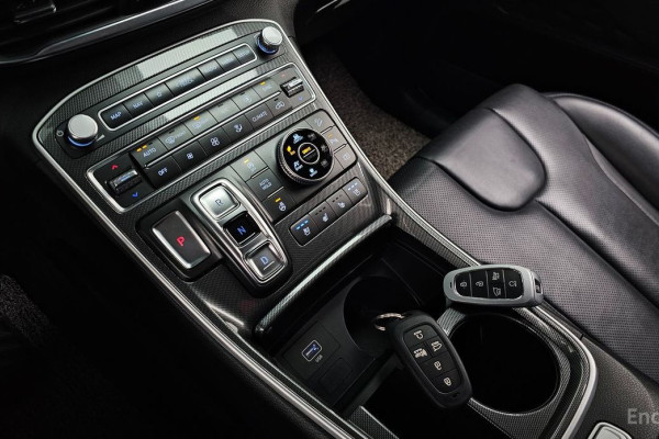 2021 Hyundai Santa Fe с пробегом 55 801 км