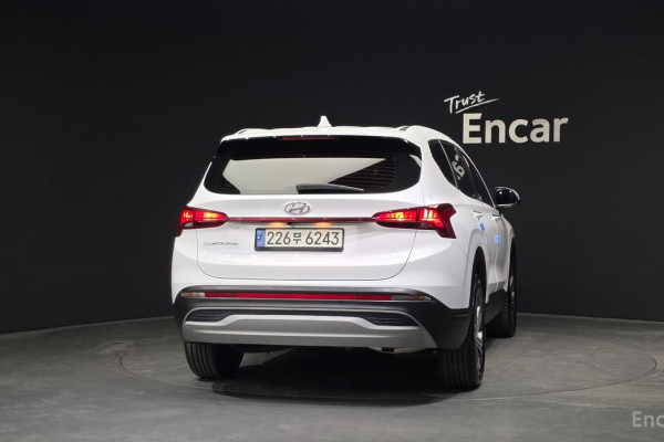 2021 Hyundai Santa Fe с пробегом 61 838 км