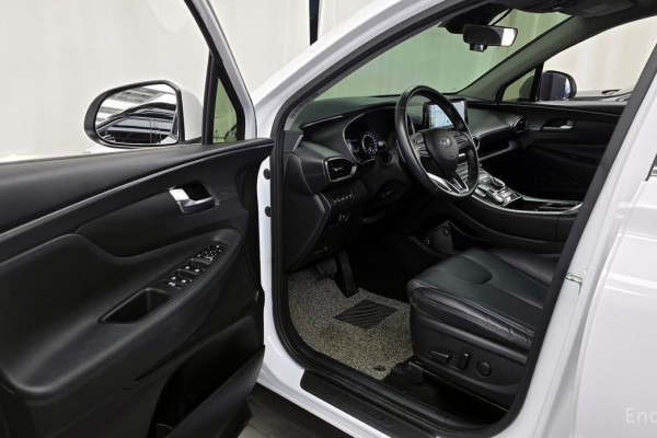 2022 Hyundai Santa Fe с пробегом 108 213 км