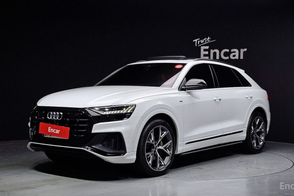 2023 Audi Q8 с пробегом 57 610 км