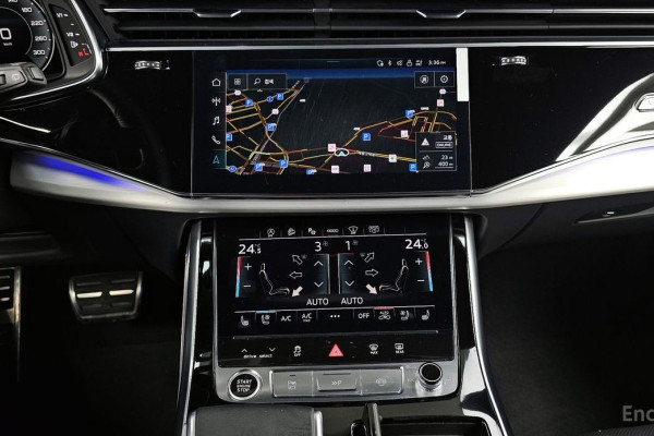 2021 Audi Q8 с пробегом 77 331 км