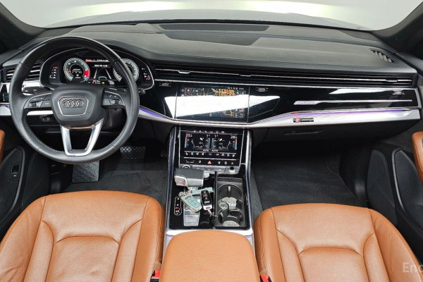 2021 Audi Q8 с пробегом 78 118 км