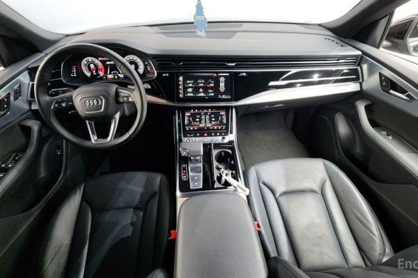 2021 Audi Q8 с пробегом 69 261 км