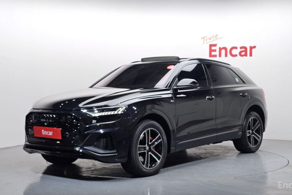 2021 Audi Q8 с пробегом 78 118 км