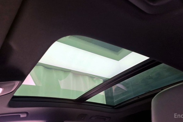 2022 Audi Q8 с пробегом 53 501 км