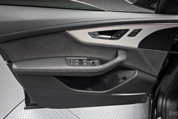 2022 Audi Q8 с пробегом 58 369 км