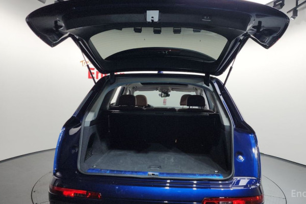 2022 Audi Q7 с пробегом 86 156 км