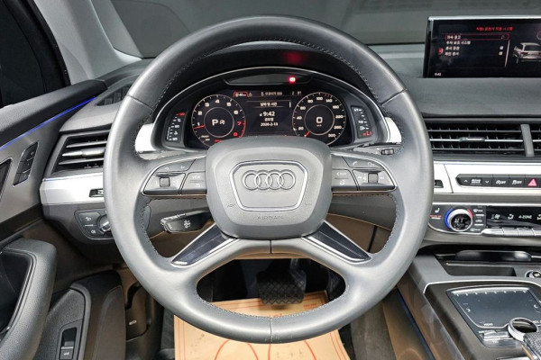 2019 Audi Q7 с пробегом 138 692 км