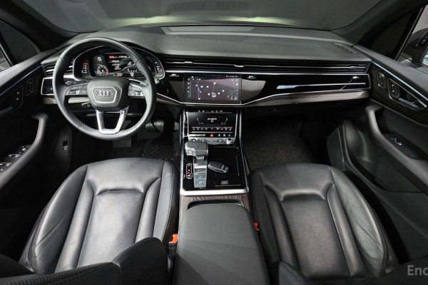 2021 Audi Q7 с пробегом 34 099 км