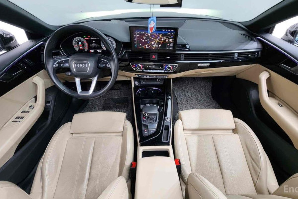 2022 Audi A5 с пробегом 43 241 км